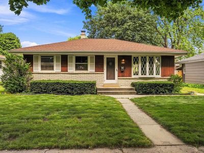 6838 N 61st STREET