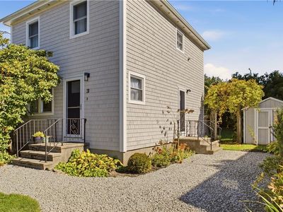 31 Loring St