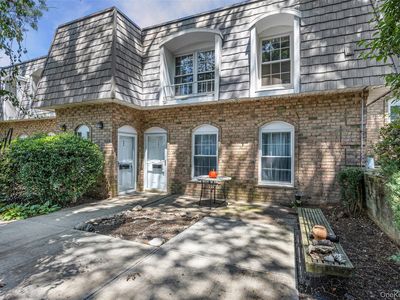 655 Middle Country Road #1G1