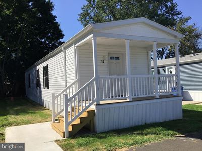 16 Kennedy Dr