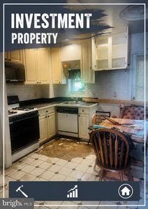 Property at 102 5 1/2 St, Baltimore, MD