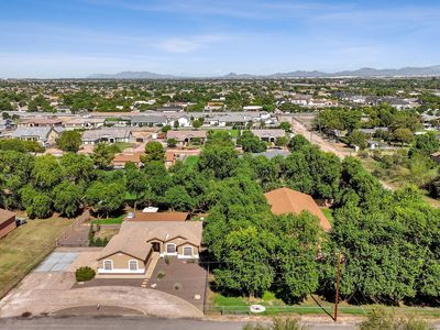 18132 E Bellerive Dr