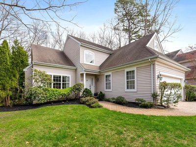 513 Country Club Dr