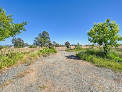 9472 Rogers Rd