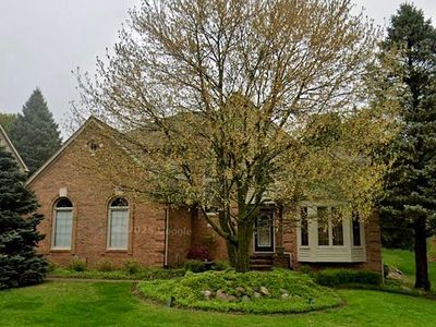 2182 Clinton View Cir