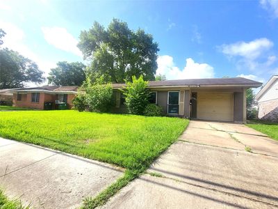 5514 S Acres Dr
