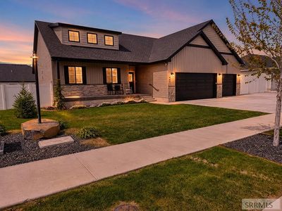 665 Hollow Dr