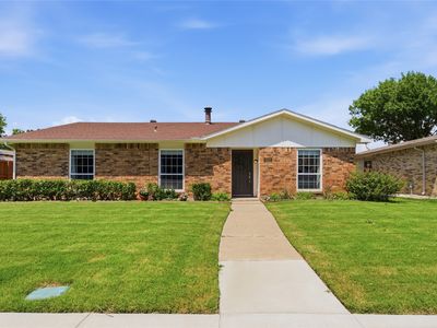 5225 Bartlett Dr