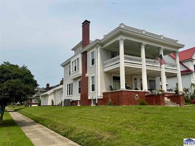 Property at 430 W Washington St, Sullivan, IN