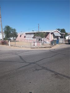 702 Daisy Dr