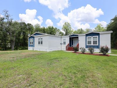 Property at 153 High Bluff Ct, Midway, FL