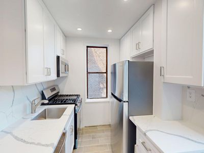 650 Warburton Avenue #5D