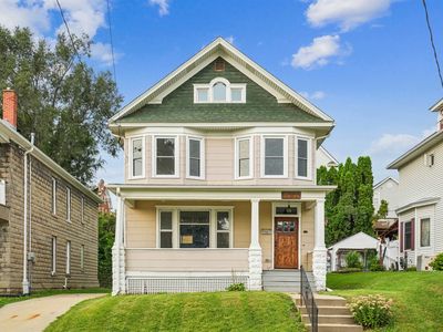 751 Alta Vista St