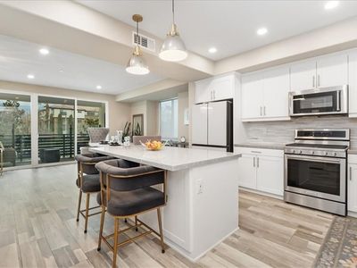 11062 Cabana Dr