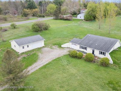 9454 Buck Hwy