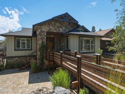1299 Ogden Ave