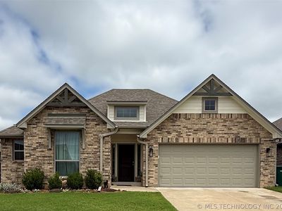 5109 S Walnut Creek Dr