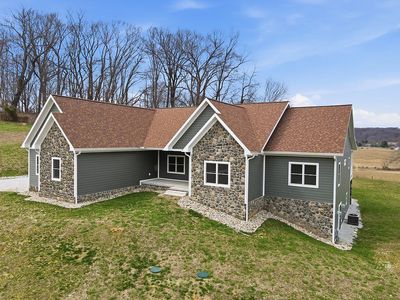 3597 Country Club Rd SW