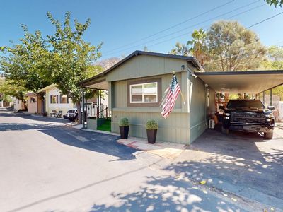 448 Scodie Ave #12