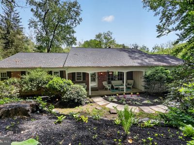Property at 8 N Longpoint Ln, Rose Valley, PA