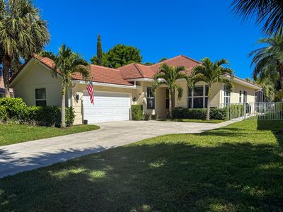 518 E Tall Oaks Drive