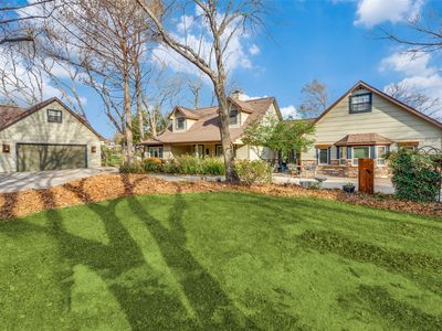 1803 E Hickory Hill Rd