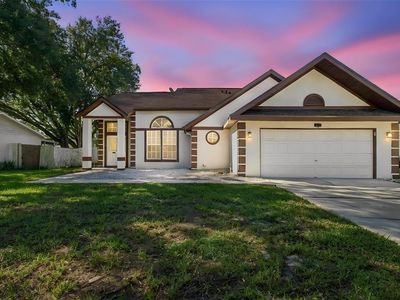 5822 BITTER ORANGE AVENUE
