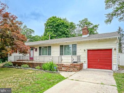 1098 Grandview Dr