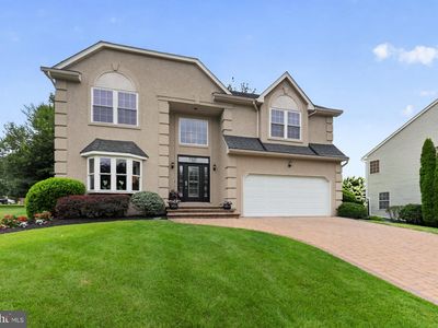 326 Newton Ct