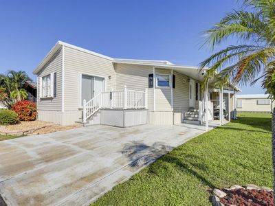 2100 KINGS HIGHWAY #643