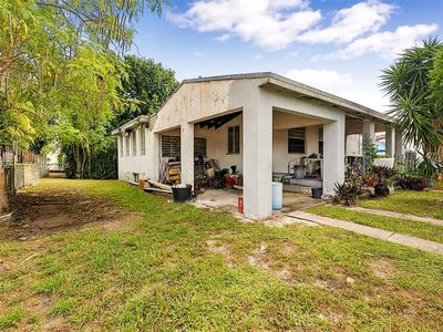 Property at 255 E 42nd St, Hialeah, FL