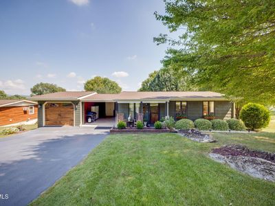 441 Sierra Dr
