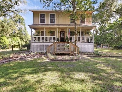 1379 W Taylor Rd