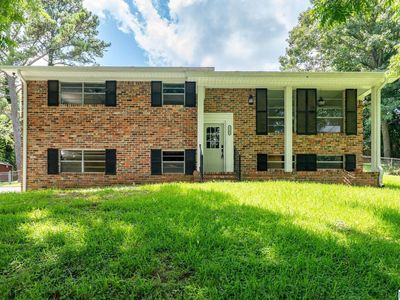 Property at 1108 Meadow Dr, Gardendale, AL