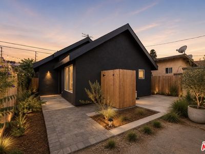 3536 1/2 Arroyo Seco Ave