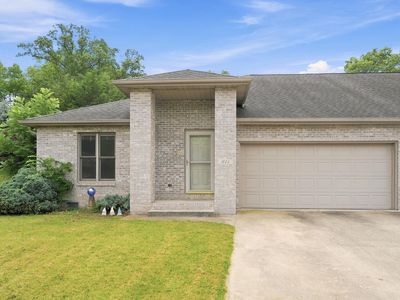 811 S Silverwood Rd
