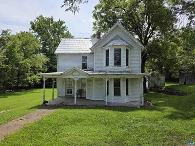 276 Main St