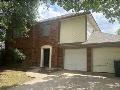 4737 Hollow Tree Dr