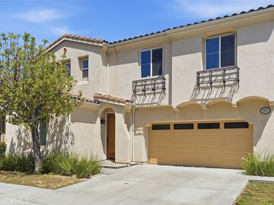 1251 W Marigold Ave