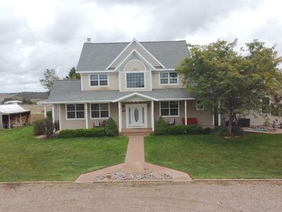1690 N Pinion Ridge Dr