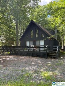 Property at 123 Oneida Dr, Pocono Lake, PA