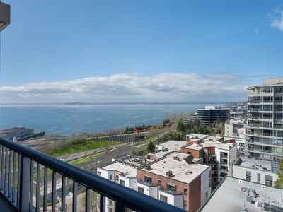 2801 1st Avenue #1018