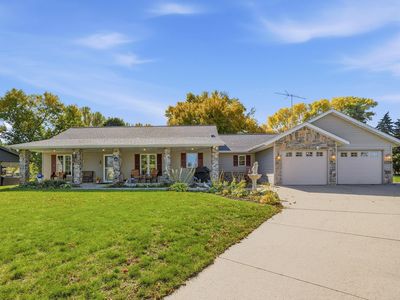 Property at 429 Lake Ct, Winsted, MN