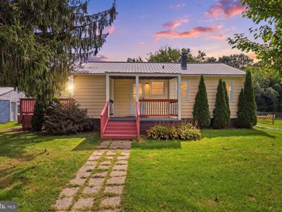 1402 Cranberry Rd