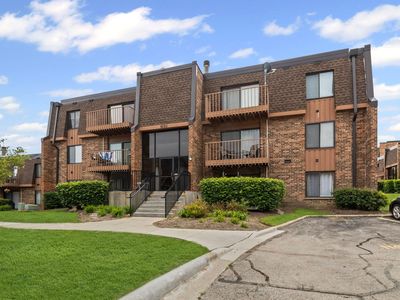 631 Derry Ct APT 3A