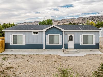 571 Holiday Dr