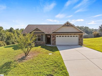 1 Hawkcrest Ct