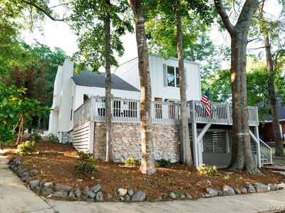 1007 Shoal Creek Dr