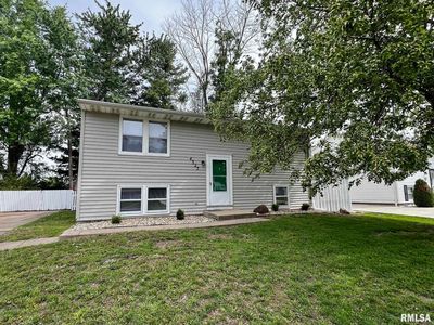 4327 W Andover Dr