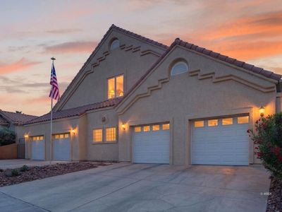 414 Crystal Canyon Dr